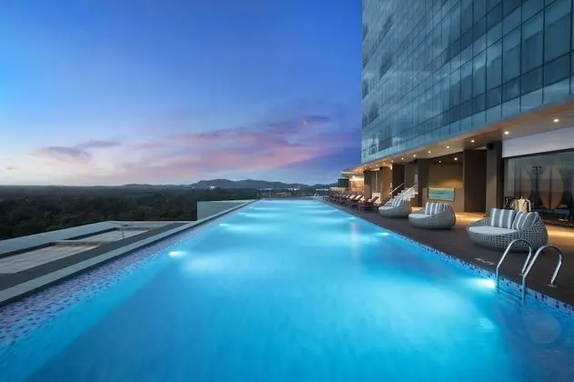 Panbil Residence Serviced Apartment - Havuz