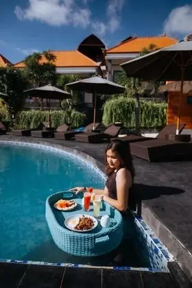 Pandawa Beach Resort and Spa Luxury - Havuz