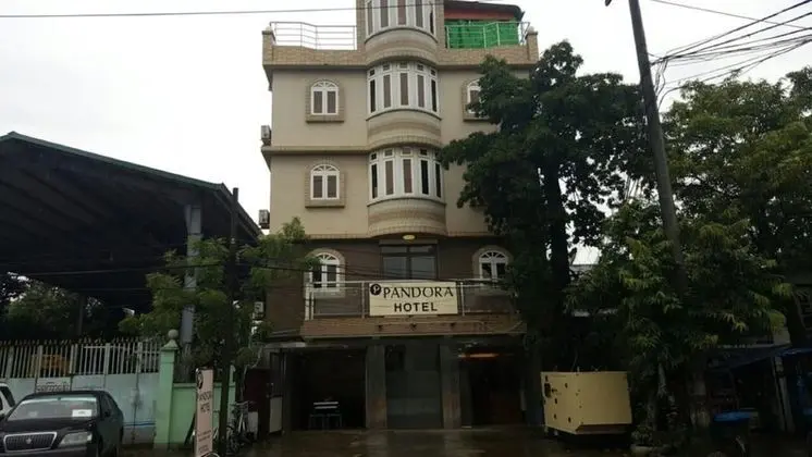 Pandora Motel