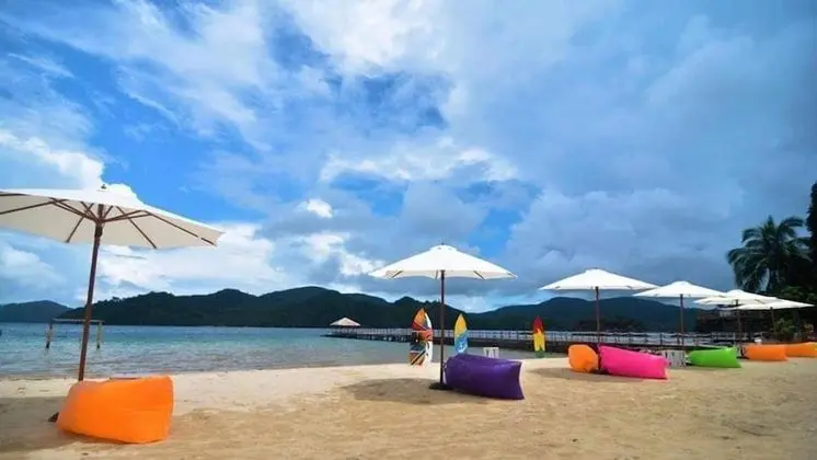 Pangulatan Beach Resort - Dormitory - Dış Mekan
