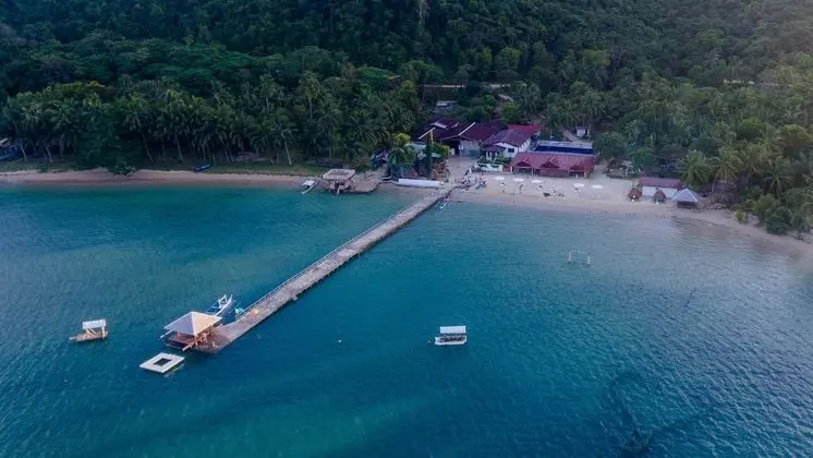 Pangulatan Beach Resort