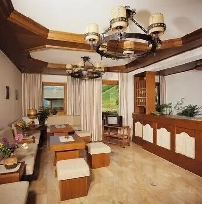 Panorama Hotel CIS - B&B - Lobi