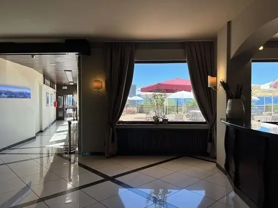 PanoramaHotel Penegal - Lobi