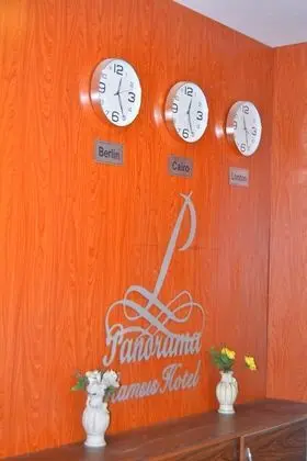 Panorama Ramsis Hotel & Cafe - Lobi