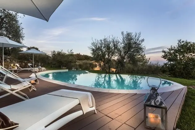 Panoramic 4 Bedrooms Farmhouse With Private Pool in Lucca Close to Town Centre - Oda