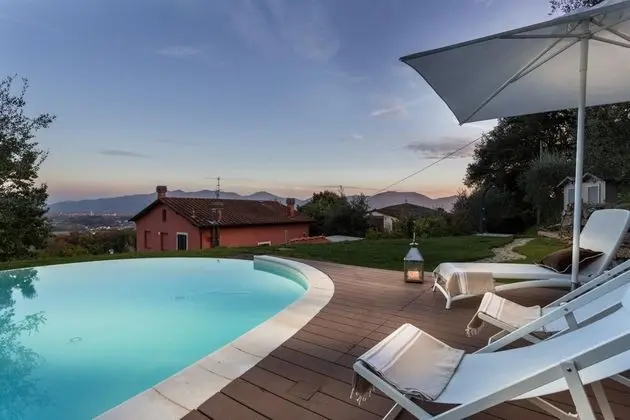 Panoramic 4 Bedrooms Farmhouse With Private Pool in Lucca Close to Town Centre - Oda