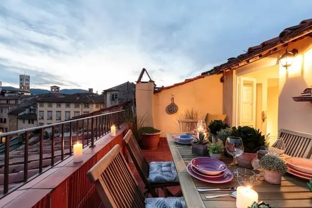 Panoramic Terrace Penthouse Inside the Walls of Lucca