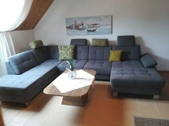 Panoramic-view Apartment in Attendorn-silbecke With Garden - Oda Düzeni