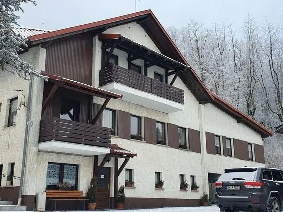 Panoramic-view Apartment in Kurort Brotterod With Sauna - Dış Mekan