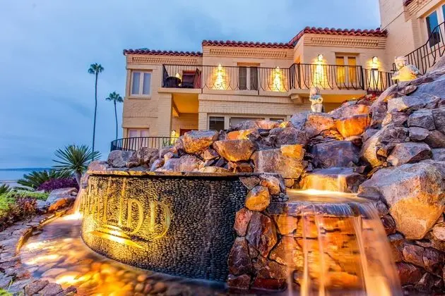Pantai Inn - Öne Çıkan Resim