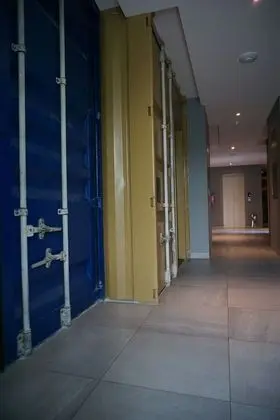 Pantes Hotel Simpang lima Semarang - İç Mekan