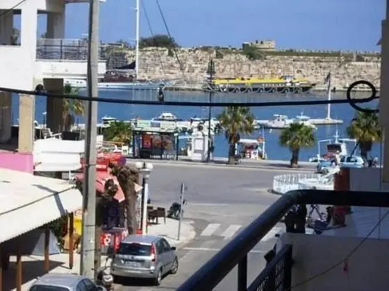 Pantheon Apartments - Dış Mekan