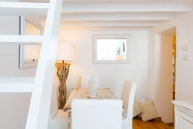 Pantheon Luxury Gold Apartment - Oda Düzeni