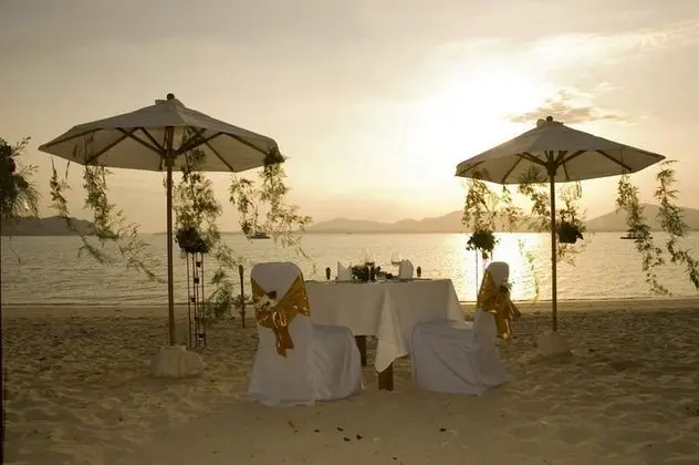 Panwa Boutique Beachfront - Plaj