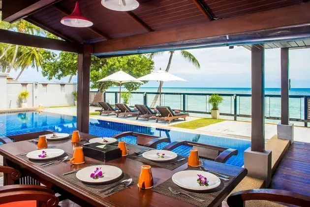 Pao Jin Poon Beach Front Villa - Yerinde Yemek