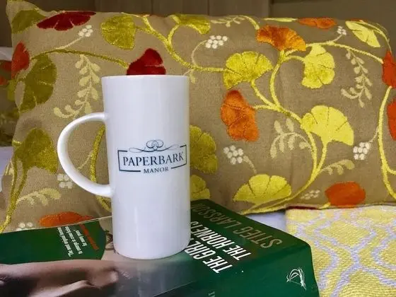 Paperbark Manor - İç Mekan