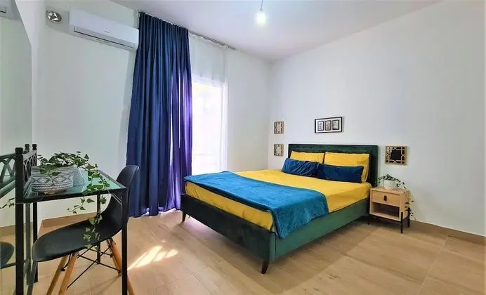 Paphos Light House Apartment - Oda