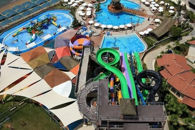Papillon Belvil Holiday Village - 9