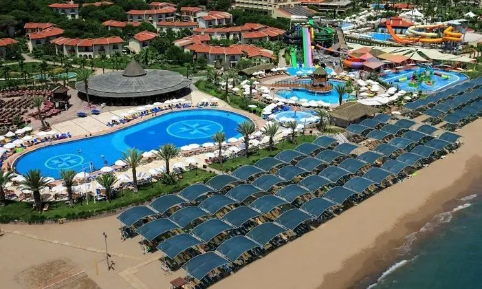 Papillon Belvil Holiday Village - 10