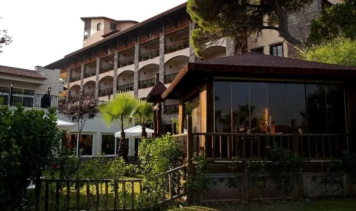 Papillon Belvil Holiday Village - 2