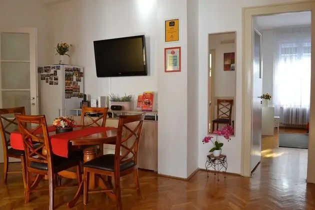 Paprika Apartment Grand - Yerinde Yemek