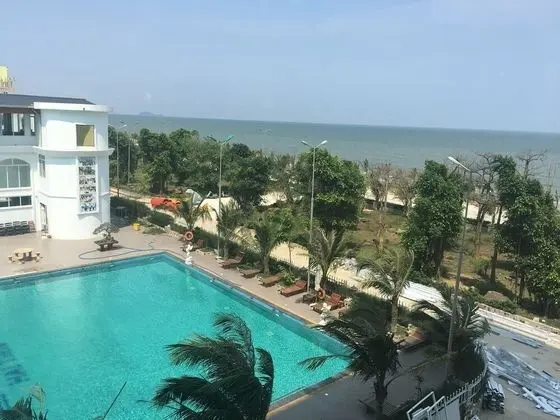 Paracel Resort Hai Tien - Havuz