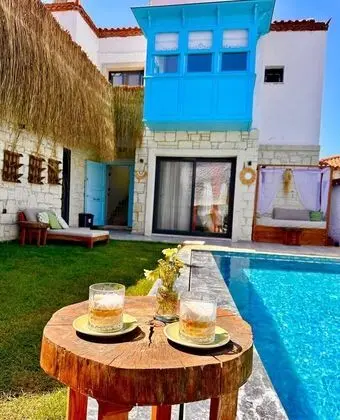 Paradise Hotel Alaçatı - Havuz