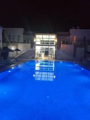 PARADISE APART HOTEL - Havuz