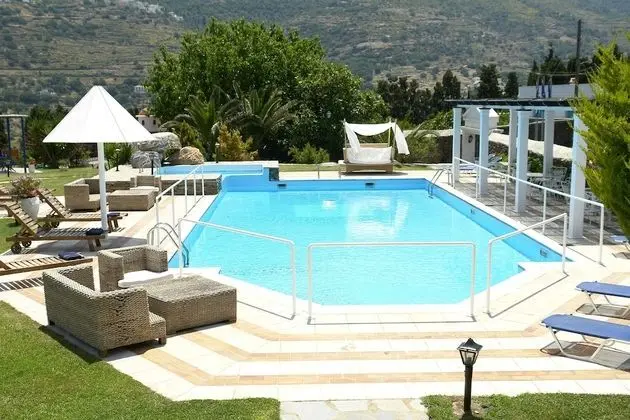Paradise Art Hotel