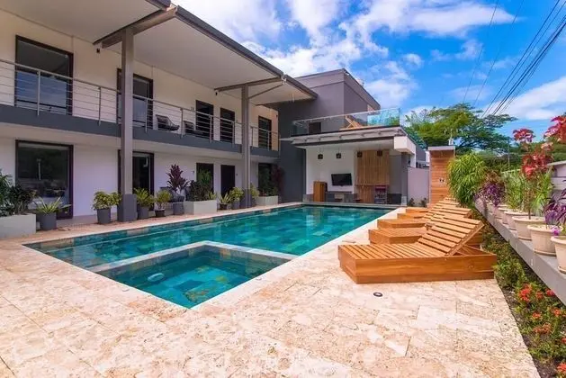 Paradise Bay Hotel Boutique