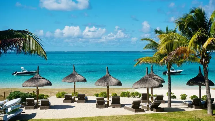 Paradise Beach by Horizon Holidays