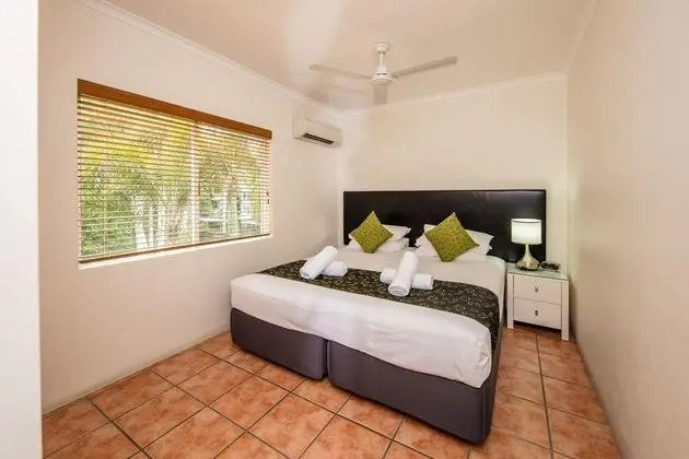 Paradise on the Beach Resort - Genel