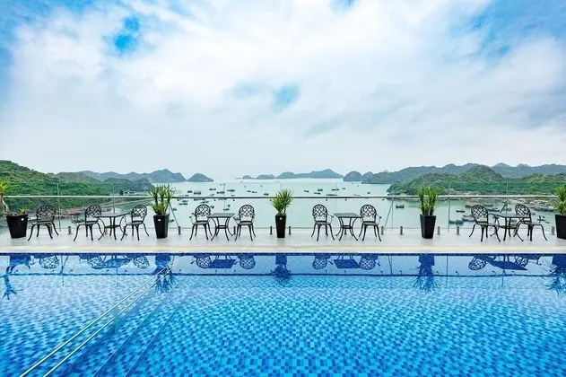 Paradise Cat Ba - Hotel Elite