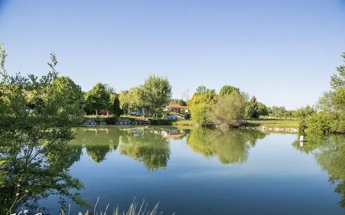 Paradise Chalets and Camping