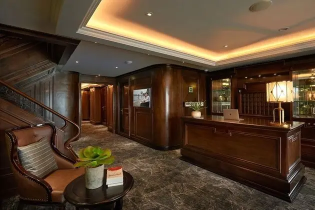 Paradise Grand Cruise - Lobi