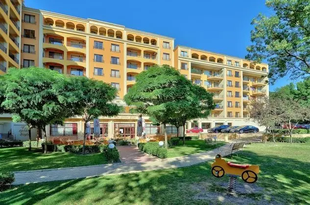 Paradise Green-Park Hotel