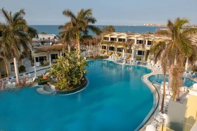 Paradise Inn Beach Resort