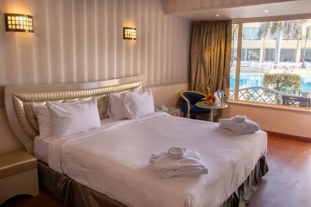 Paradise Inn Beach Resort - Oda