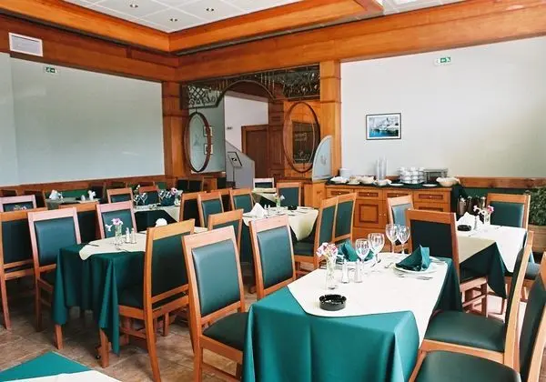 Paradise Inn