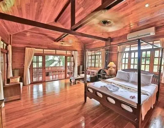Paradise Island Estate - Oda