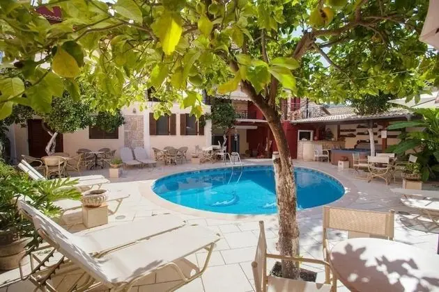 Paradise Hotel - Havuz