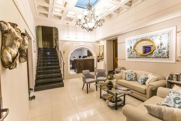 Paradise Hotel - Lobi