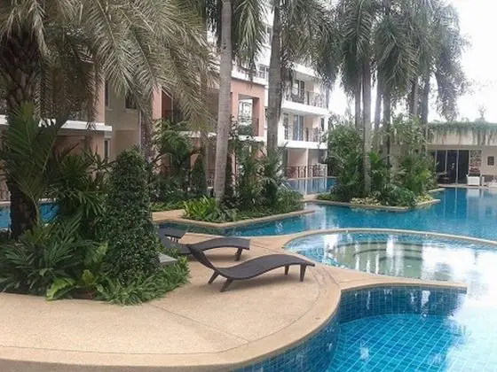 Paradise Park - Havuz