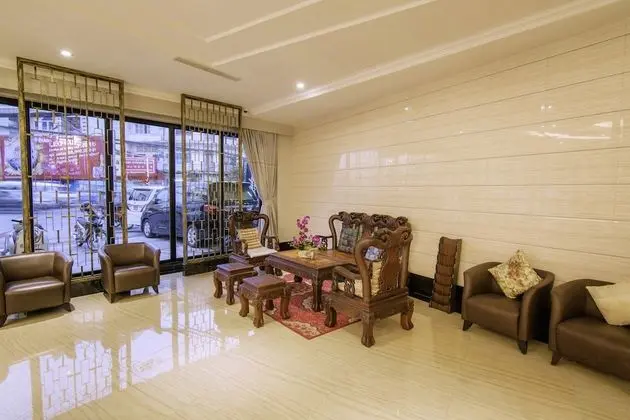 Paradise Hotel - Lobi
