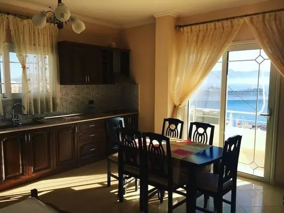 Villa Paradise - Yerinde Yemek