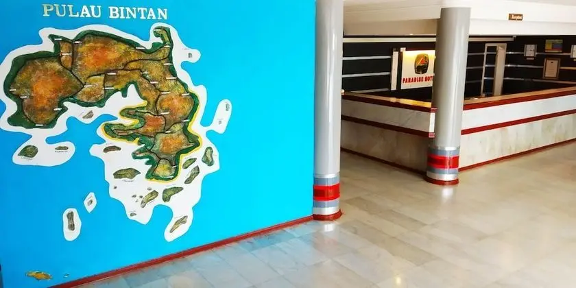 Paradise Hotel - Lobi