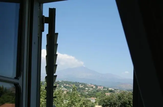 Villa Paradiso dell'Etna .