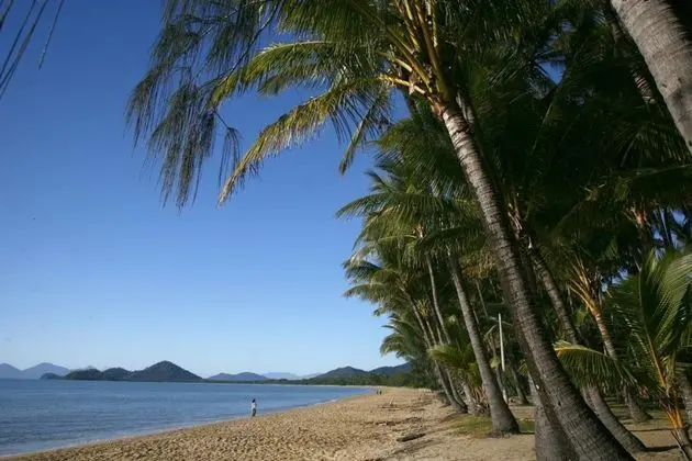 Villa Paradiso Palm Cove