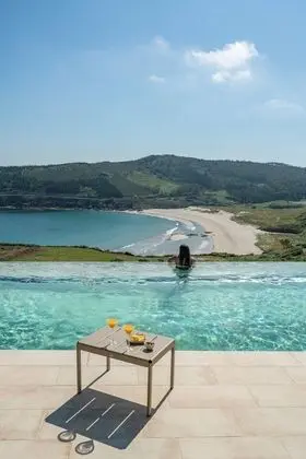 Parador Costa da Morte - Havuz