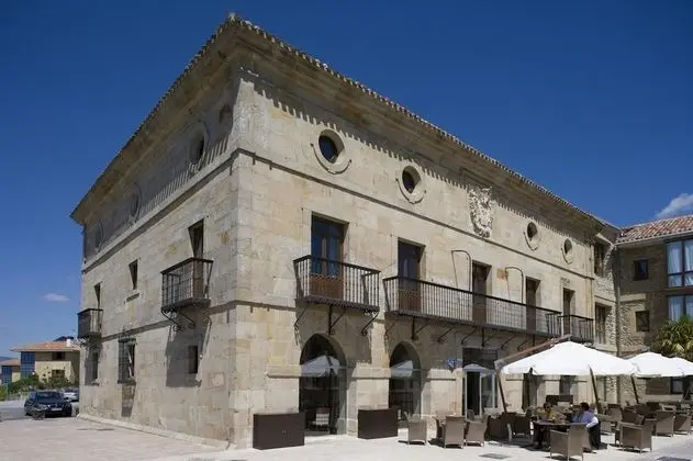 Parador De Argomaniz - Dış Mekan